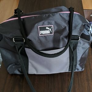 This is gym bag or weekend bag